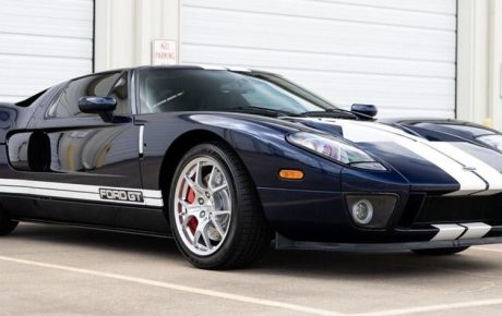 Ford GT  '2005