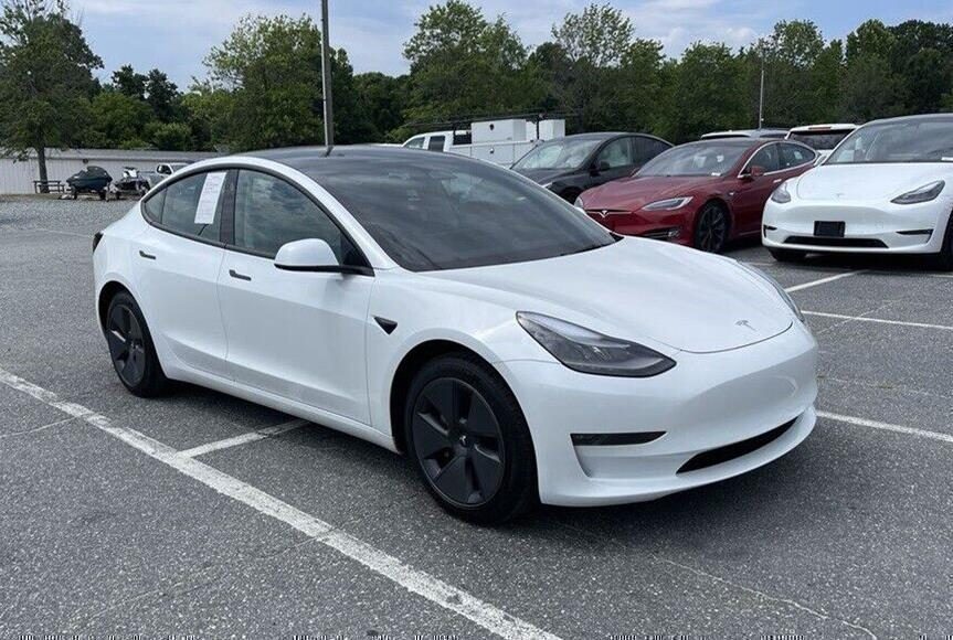 Tesla Model 3  '2022