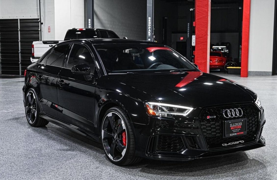 Audi RS3  '2019