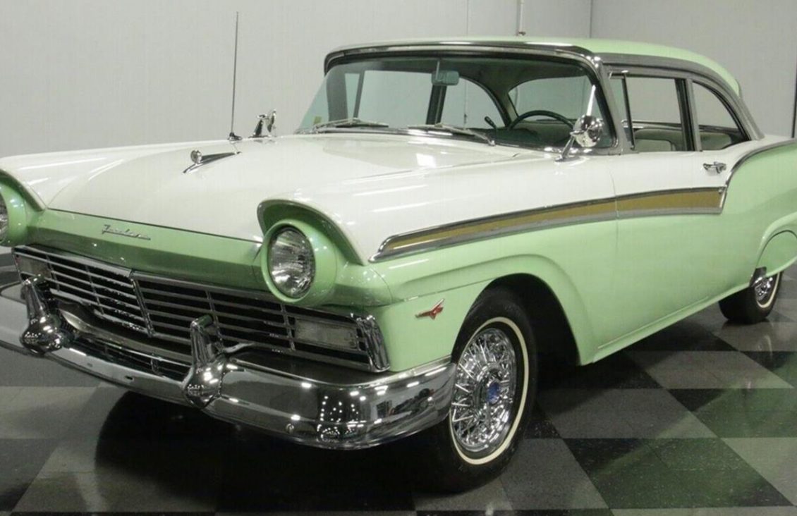 Ford Fairlane  '1957