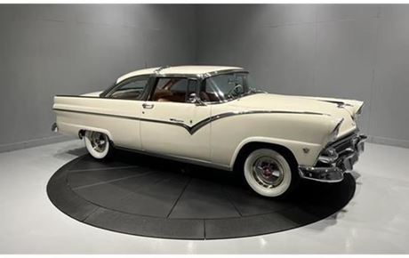 Ford Crown Victoria  '1955