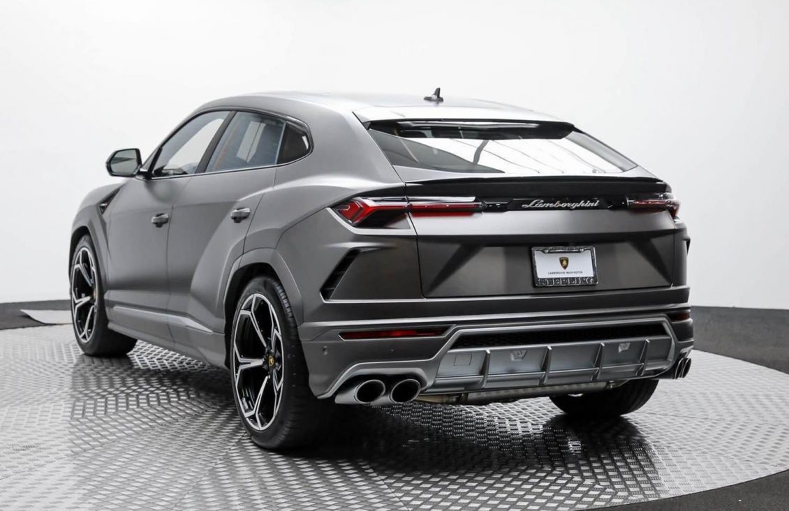 Lamborghini Urus  '2022